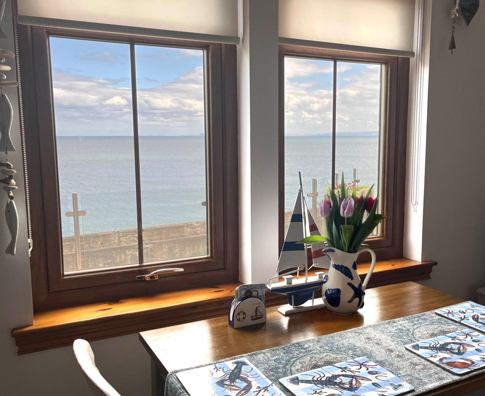 Luxury Seaside Home With Incredible Views Kirkcaldy Eksteriør bilde